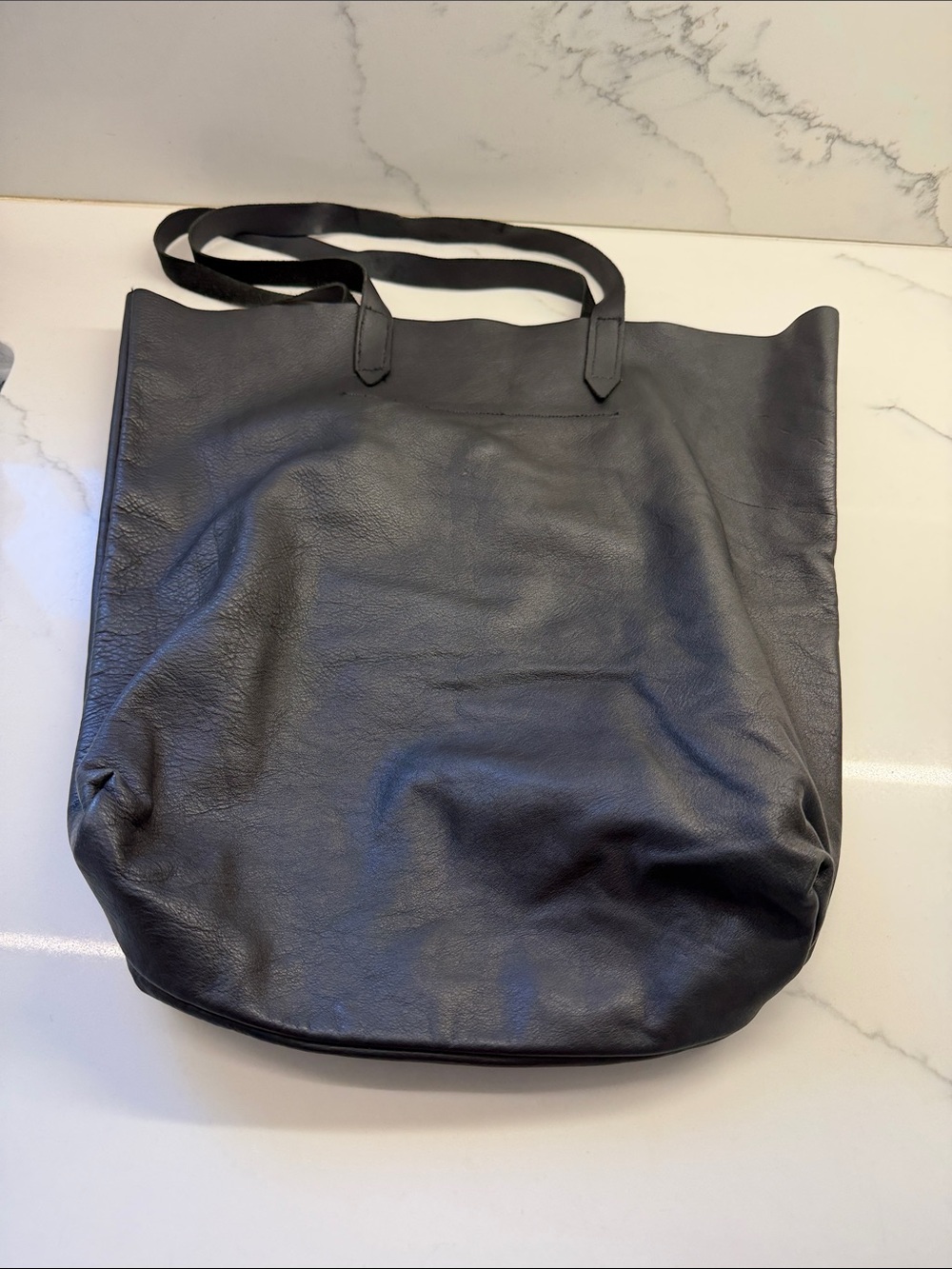 Classic Black Leather slouchy Tote Handbag - Women's Everyday Shoulder Bag